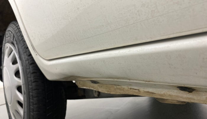2017 Maruti Alto 800 LXI O, Petrol, Manual, 68,428 km, Right running board - Slightly dented