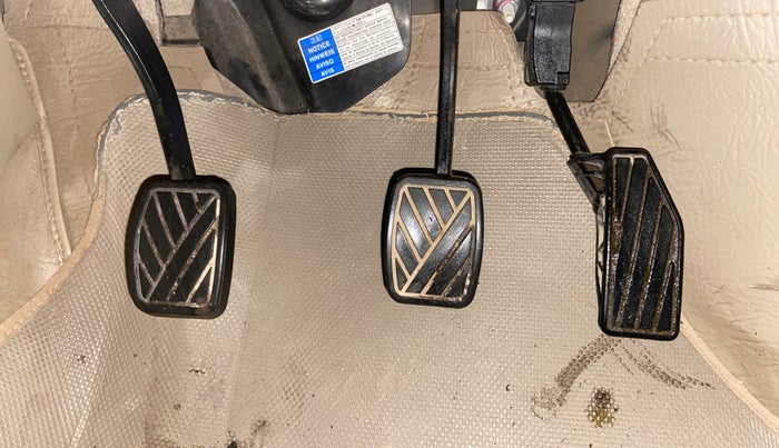 2019 Maruti Dzire VDI, Diesel, Manual, 79,636 km, Pedals