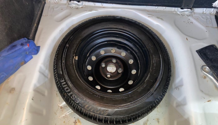 2019 Maruti Dzire VDI, Diesel, Manual, 79,636 km, Spare Tyre