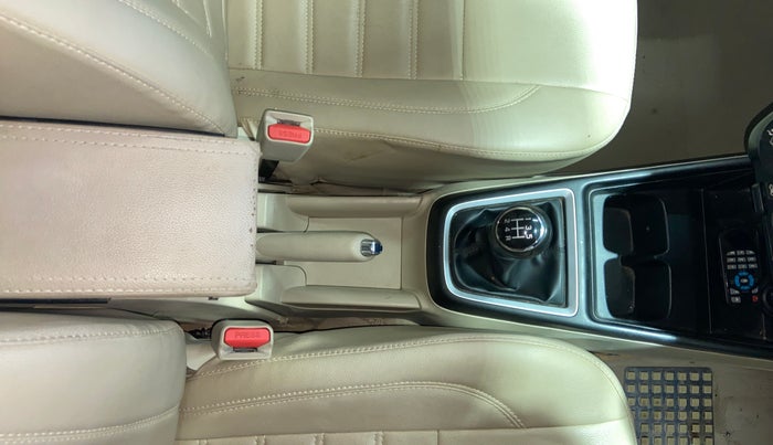 2019 Maruti Dzire VDI, Diesel, Manual, 79,636 km, Gear Lever