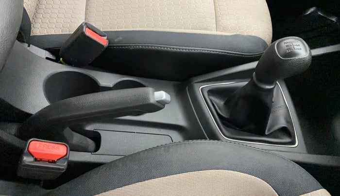 2017 Hyundai Elite i20 ASTA 1.2, Petrol, Manual, 14,694 km, Gear Lever