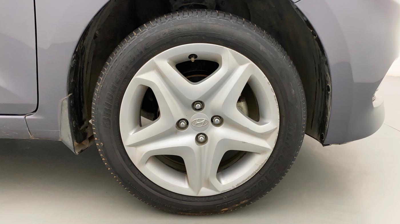 2017 Hyundai Elite i20 ASTA 1.2, Petrol, Manual, 14,694 km, Right Front Wheel