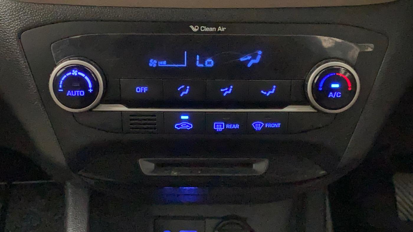 2017 Hyundai Elite i20 ASTA 1.2, Petrol, Manual, 14,694 km, Automatic Climate Control