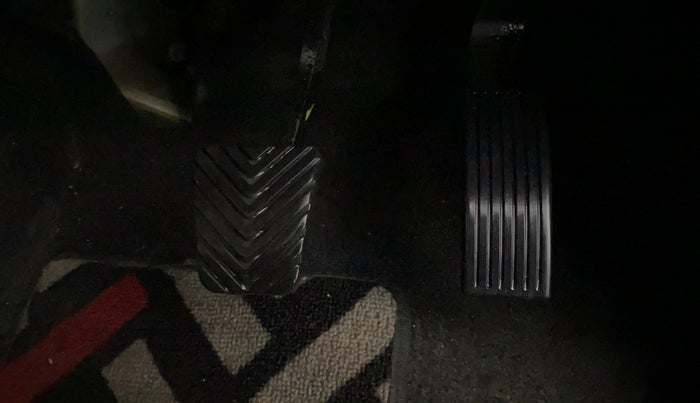 2021 KIA SONET HTX 1.0 IMT, Petrol, Manual, 20,671 km, Pedals