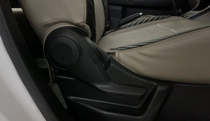 2019 Maruti New Wagon-R VXI (O) 1.0 AMT , Petrol, Automatic, 47,455 km, Driver Side Adjustment Panel