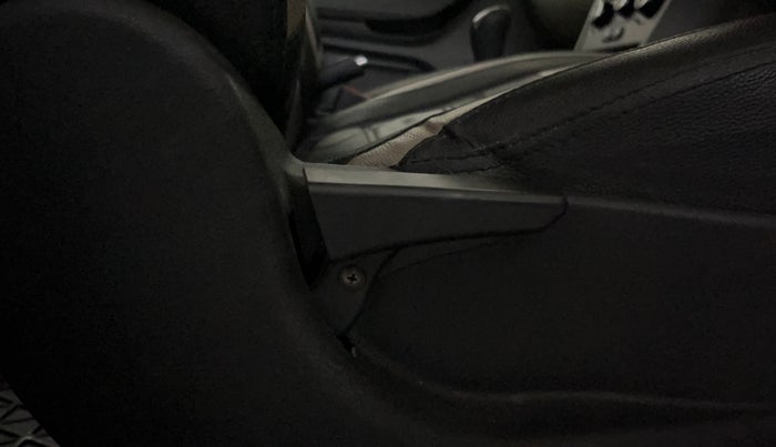 2018 Tata Tiago XT PETROL, Petrol, Manual, 59,643 km, Driver Side Adjustment Panel