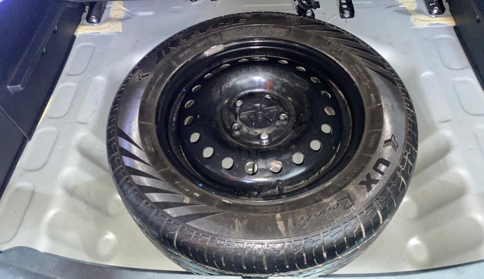 2024 Maruti Grand Vitara SIGMA SMART HYBRID, Petrol, Manual, 18,449 km, Spare Tyre