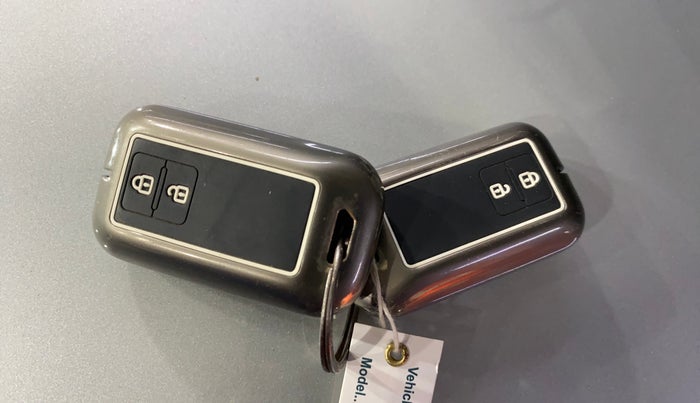 2024 Maruti Grand Vitara SIGMA SMART HYBRID, Petrol, Manual, 18,449 km, Key Close Up