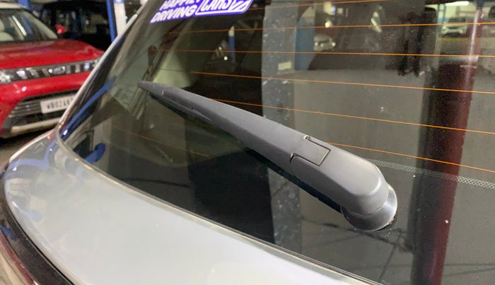 2024 Maruti Grand Vitara SIGMA SMART HYBRID, Petrol, Manual, 18,449 km, Rear Wiper