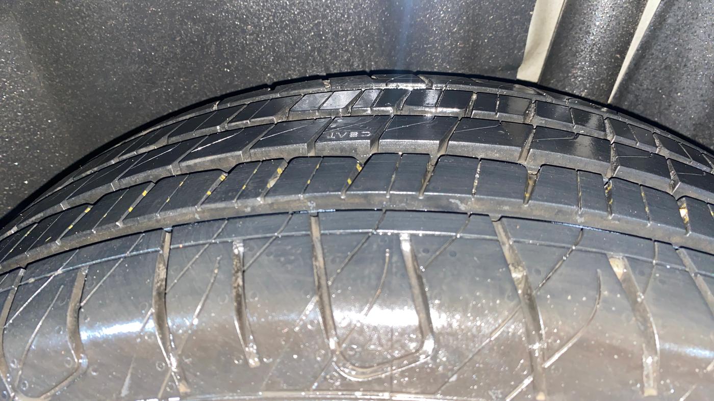 2024 Maruti Grand Vitara SIGMA SMART HYBRID, Petrol, Manual, 18,457 km, Left Rear Tyre Tread