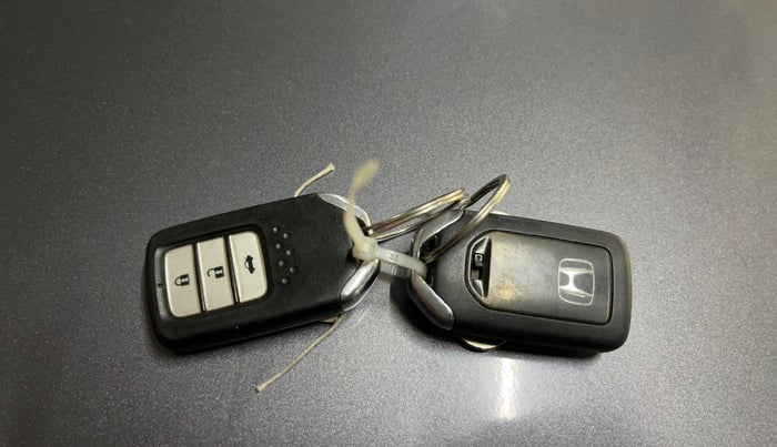 2021 Honda City 1.5L I-VTEC V MT 4TH GEN, Petrol, Manual, 58,520 km, Key Close Up