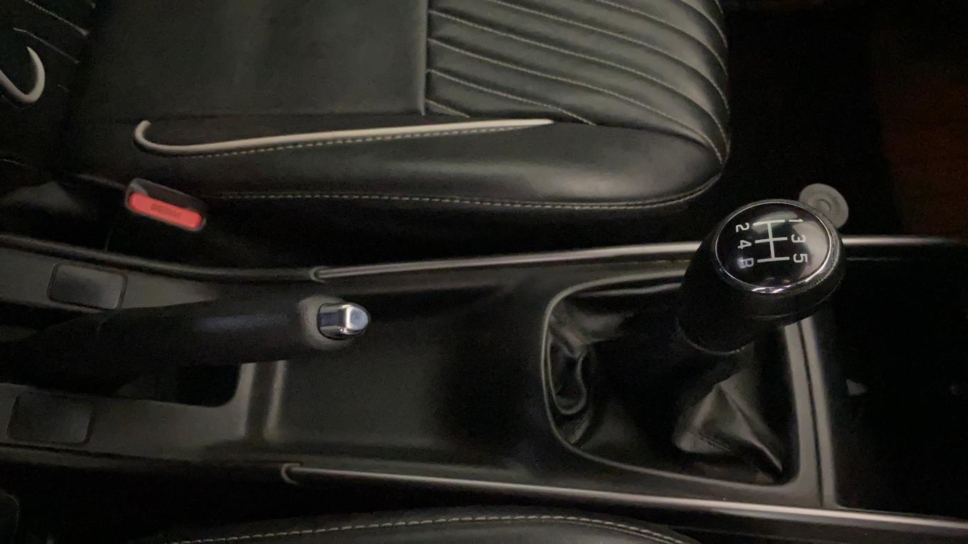 2019 Toyota Glanza V, Petrol, Manual, 38,395 km, Gear Lever