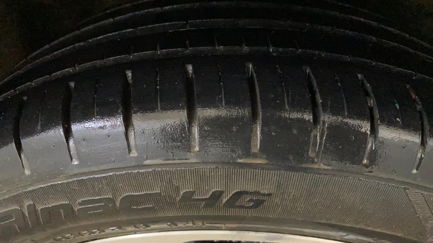 2019 Toyota Glanza V, Petrol, Manual, 38,395 km, Right Rear Tyre Tread