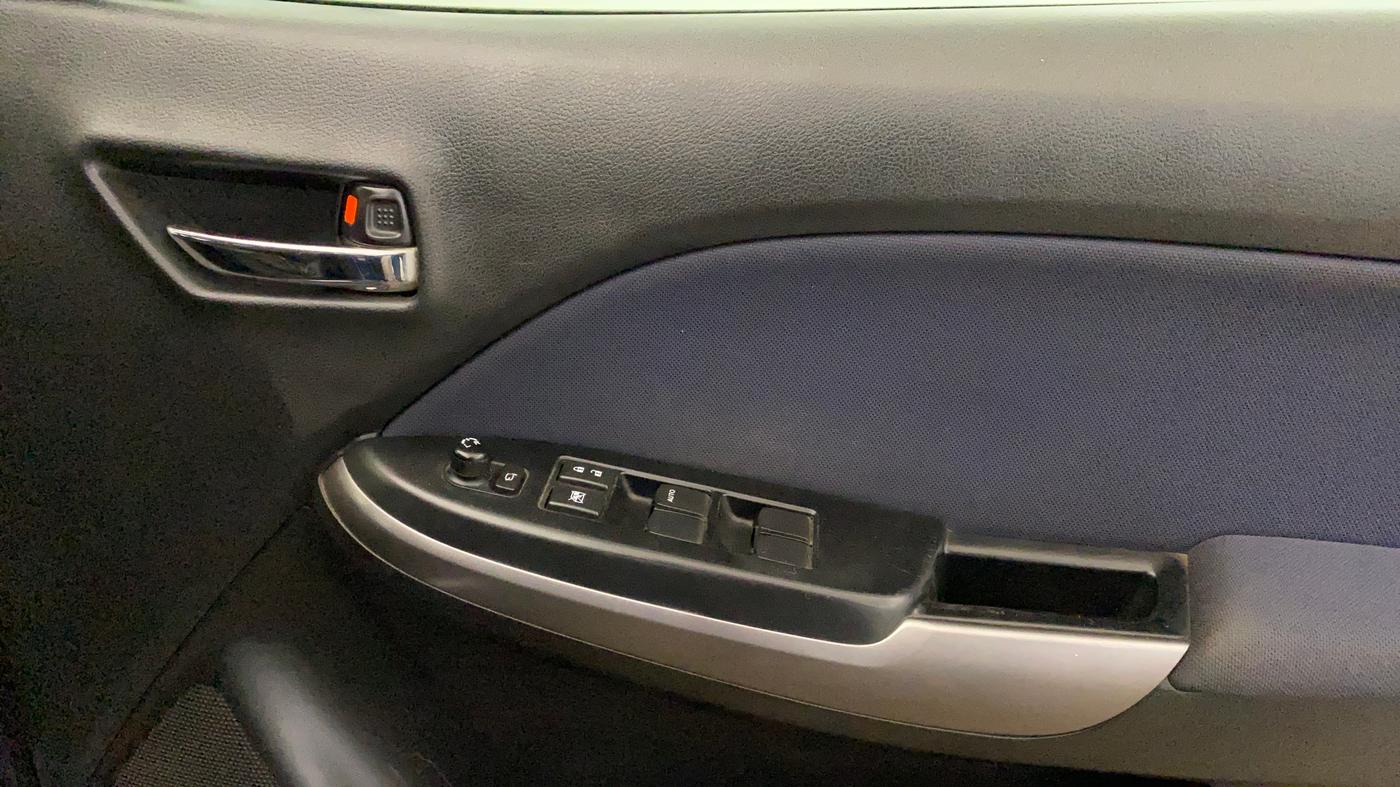 2019 Toyota Glanza V, Petrol, Manual, 38,395 km, Driver Side Door Panels Control