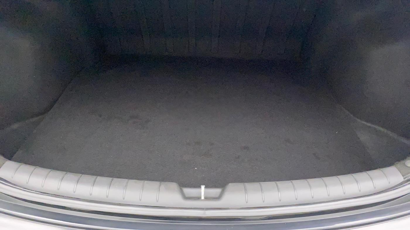 2018 Hyundai Verna 1.6 VTVT SX, Petrol, Manual, 63,194 km, Boot Inside