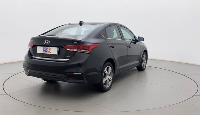 2018 Hyundai Verna 1.6 VTVT SX, Petrol, Manual, 63,194 km, Right Back Diagonal