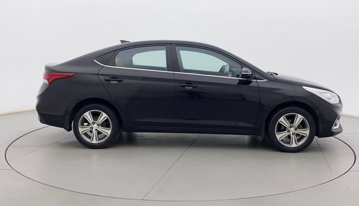 2018 Hyundai Verna 1.6 VTVT SX, Petrol, Manual, 63,194 km, Right Side View