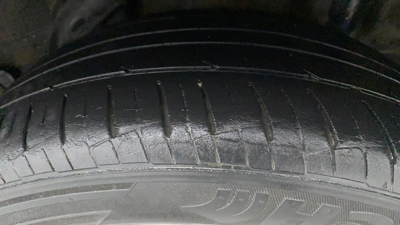 2018 Hyundai Verna 1.6 VTVT SX, Petrol, Manual, 63,194 km, Left Rear Tyre Tread
