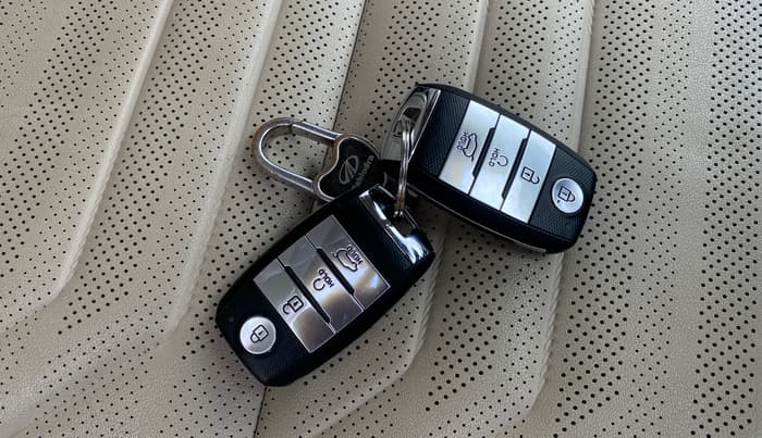 2022 KIA CARENS LUXURY PLUS 1.5 DIESEL 7 STR, Diesel, Manual, 65,218 km, Key Close Up