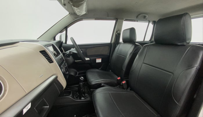 2016 Maruti Wagon R 1.0 LXI CNG, CNG, Manual, 95,299 km, Right Side Front Door Cabin