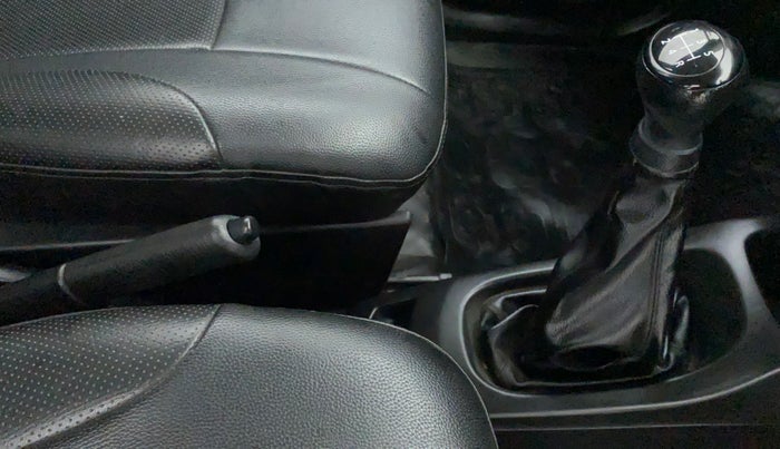 2016 Maruti Wagon R 1.0 LXI CNG, CNG, Manual, 95,299 km, Gear Lever
