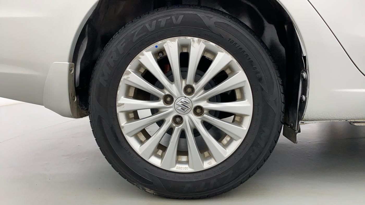 2016 Maruti Ciaz ZXI, Petrol, Manual, 57,653 km, Right Rear Wheel