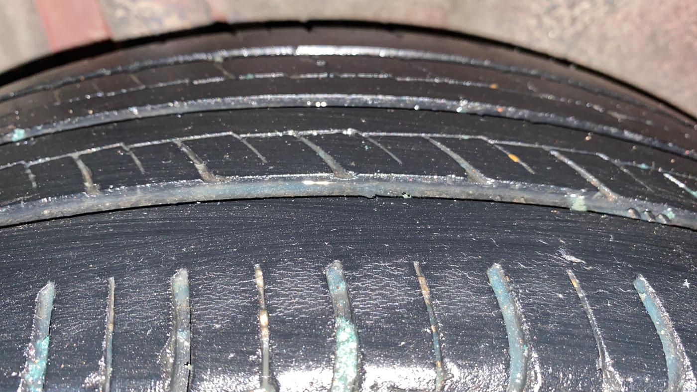 2021 Maruti Swift ZXI PLUS AMT, Petrol, Automatic, 76,604 km, Right Rear Tyre Tread