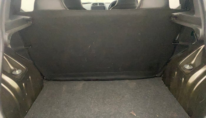 2021 Renault Kwid RXL, Petrol, Manual, 21,616 km, Boot Inside