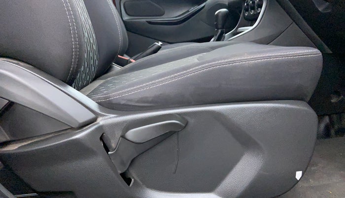 2020 Ford New Figo 1.2 TITANIUM, Petrol, Manual, 7,760 km, Driver Side Adjustment Panel