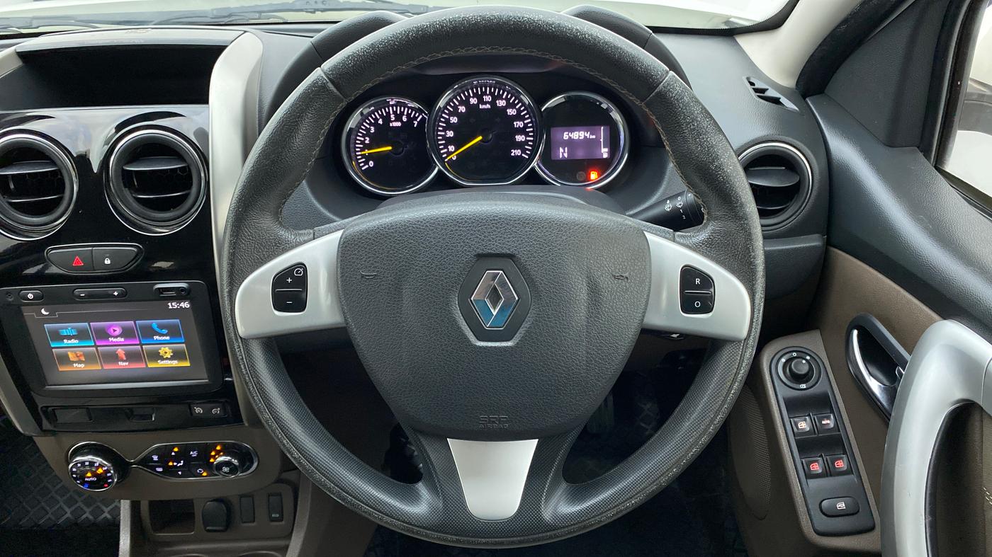 2016 Renault Duster RXZ AMT 110 PS, Diesel, Automatic, 65,544 km, Steering Wheel Close Up