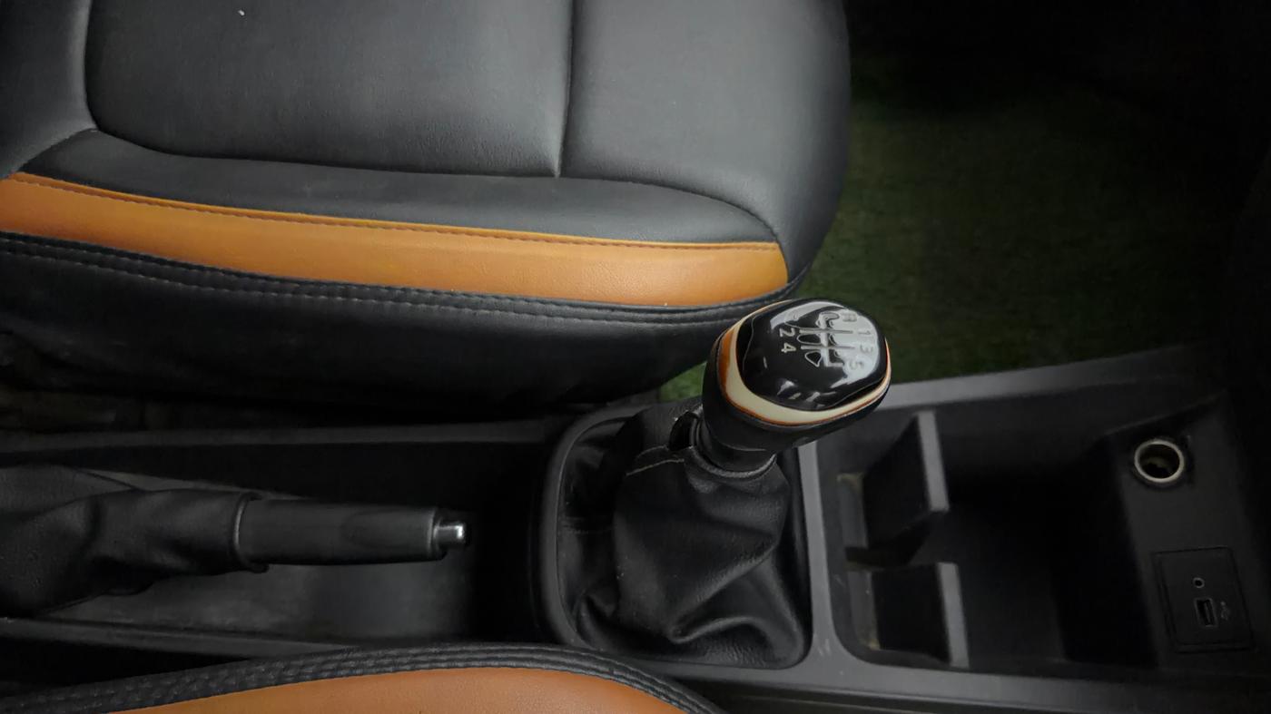 2021 Renault Kwid CLIMBER 1.0 (O), CNG, Manual, 48,650 km, Gear Lever