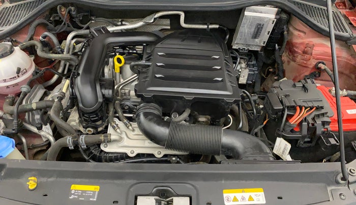 2020 Volkswagen Polo HIGHLINE PLUS 1.0L TSI, Petrol, Manual, 33,644 km, Engine View