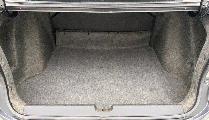 2014 Honda City VX MT PETROL, Petrol, Manual, 53,199 km, Boot Inside