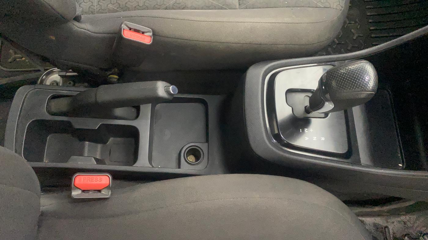 2021 Tata PUNCH ADVENTURE AMT, Petrol, Automatic, 73,695 km, Gear Lever