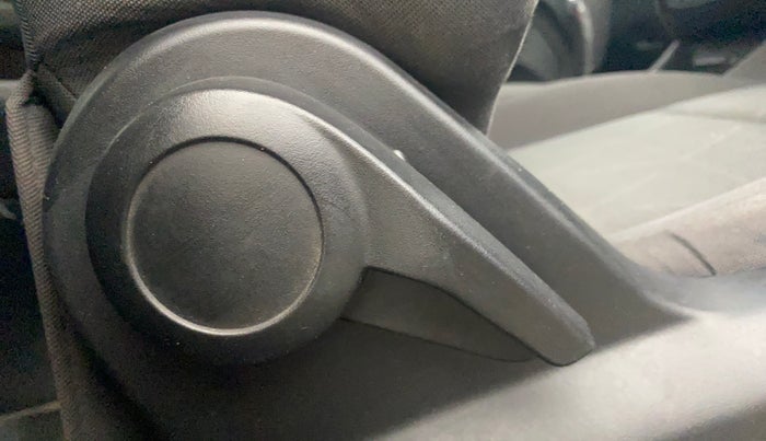 2021 Tata PUNCH ADVENTURE AMT, Petrol, Automatic, 73,638 km, Driver Side Adjustment Panel