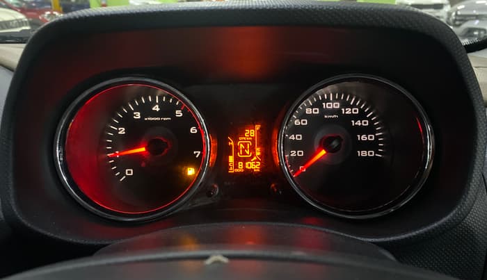 2015 Mahindra TUV300 T8, Diesel, Manual, 81,031 km, Odometer Image