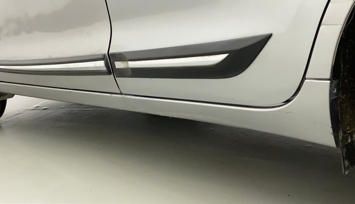 2017 Maruti Baleno DELTA PETROL 1.2, Petrol, Manual, 15,861 km, Left running board - Minor scratches