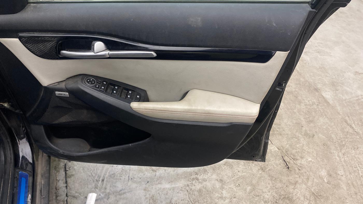 2019 KIA SELTOS GTX PLUS 1.4 PETROL, Petrol, Manual, 88,965 km, Driver Side Door Panels Control