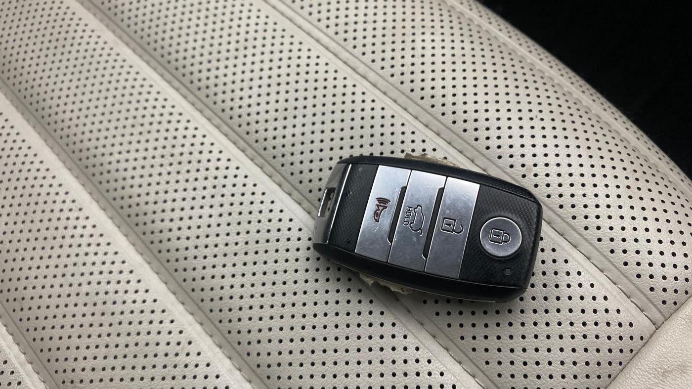 2019 KIA SELTOS GTX PLUS 1.4 PETROL, Petrol, Manual, 88,965 km, Key Close Up