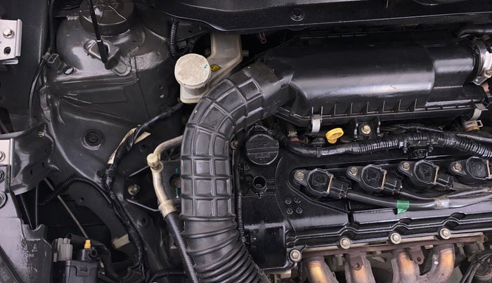 2019 Maruti Swift ZXI AMT, Petrol, Automatic, 1,00,201 km, Engine View - Right