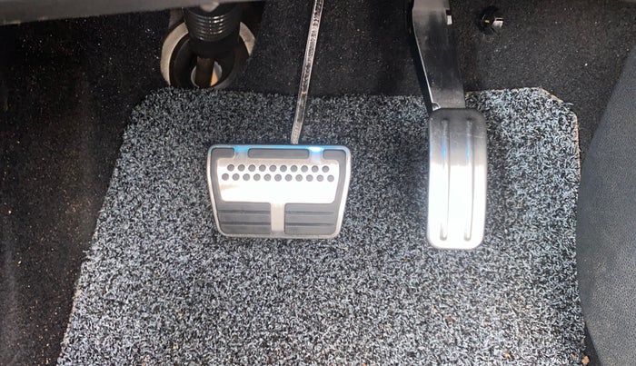 2018 Ford Ecosport TITANIUM + 1.5L PETROL AT, Petrol, Automatic, 17,772 km, Pedals