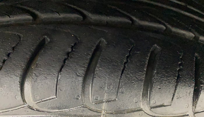 2018 Ford Ecosport TITANIUM + 1.5L PETROL AT, Petrol, Automatic, 17,772 km, Left Front Tyre Tread