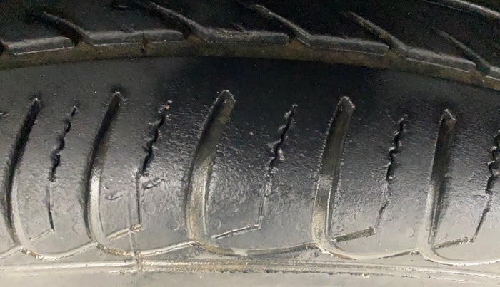 2018 Ford Ecosport TITANIUM + 1.5L PETROL AT, Petrol, Automatic, 17,772 km, Right Rear Tyre Tread