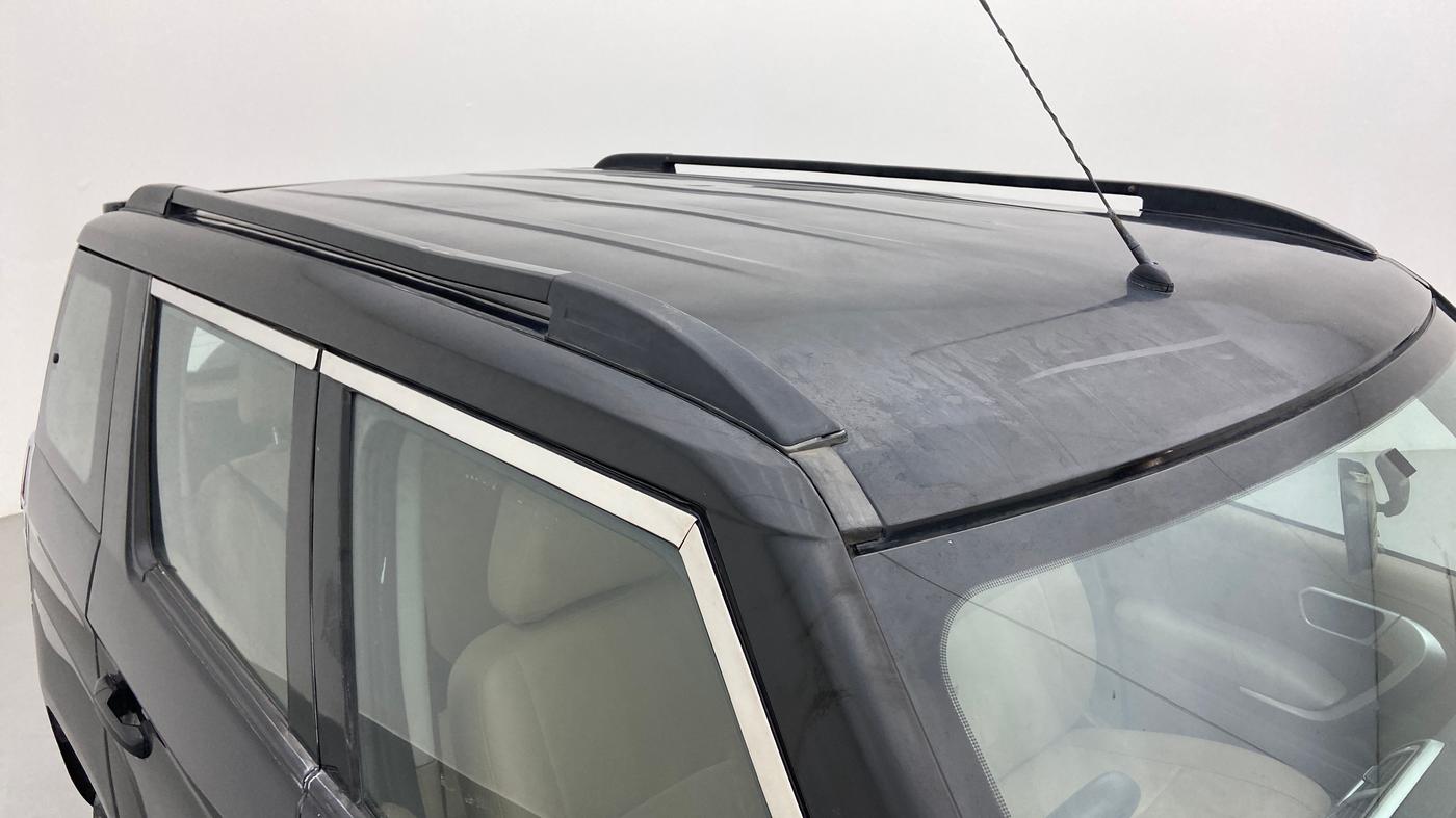 2015 Mahindra TUV300 T8 AT, Diesel, Automatic, 95,290 km, Roof
