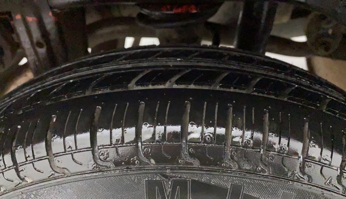 2012 Maruti Alto 800 LXI, Petrol, Manual, 32,067 km, Right Rear Tyre Tread