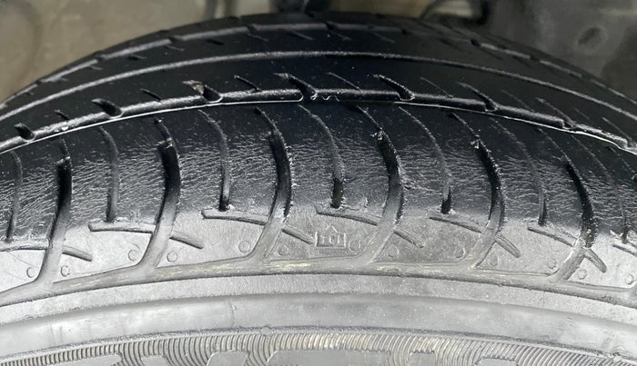 2018 Nissan Micra XL CVT (PETROL), Petrol, Automatic, 37,643 km, Right Front Tyre Tread