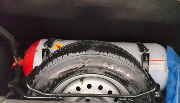 2021 Maruti New Wagon-R LXI CNG (O) 1.0, CNG, Manual, 63,246 km, Spare Tyre