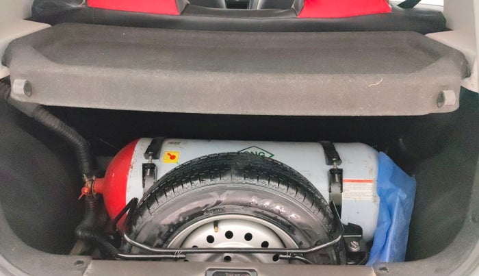 2021 Maruti New Wagon-R LXI CNG (O) 1.0, CNG, Manual, 63,246 km, Boot Inside