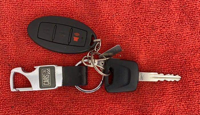 2015 Datsun Go Plus T, Petrol, Manual, 40,816 km, Key Close Up