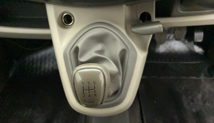 2015 Datsun Go Plus T, Petrol, Manual, 40,816 km, Gear Lever